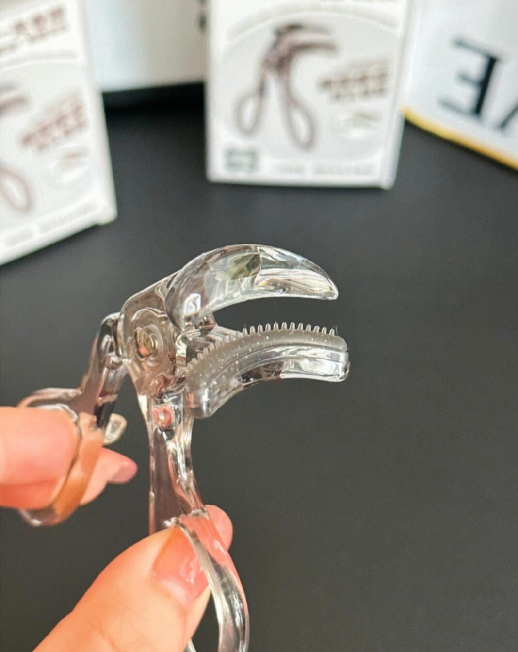 xixi One-Squeeze Curling Comb Eyelash Curler 2pcs - myernk